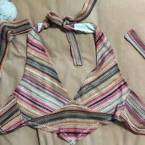 Multicolor halter top